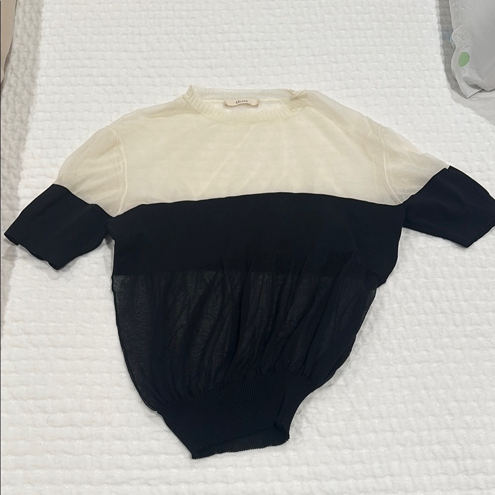 Chic Black and White Top